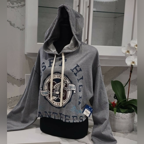 Tops - NWT-Arizona Jean Company-Size Various Hoodie